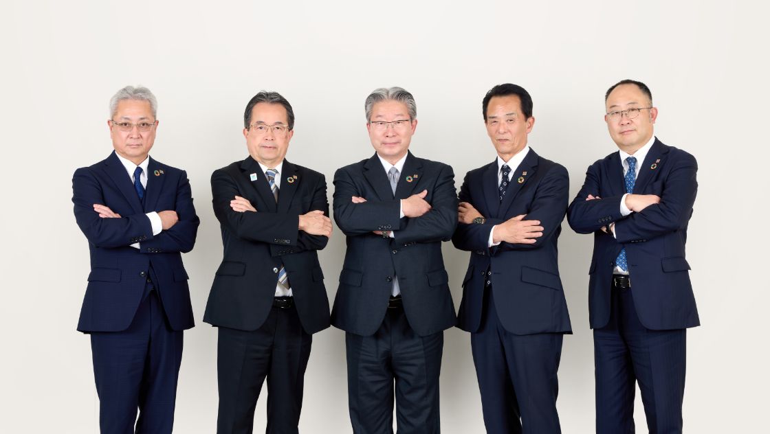 写真：役員紹介